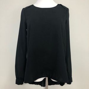 ❤️ Live 4 Truth Black Long Sleeve Sheer Blouse (M)